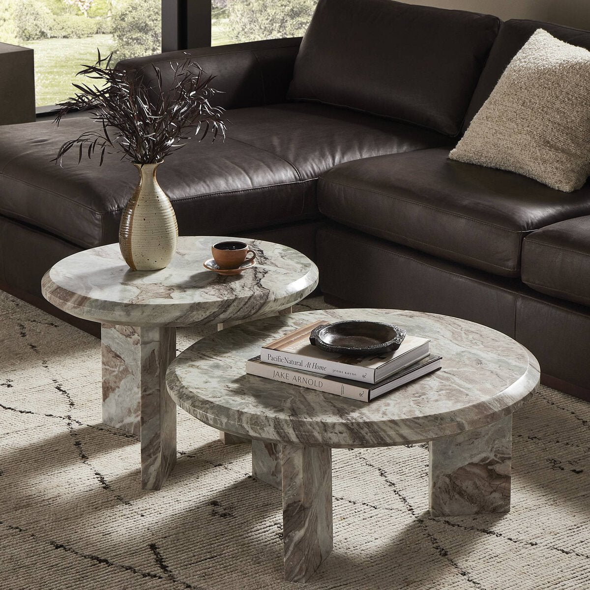 How to Choose and Place the Perfect Coffee Table for Your Living Room - Elsa Home And Beauty