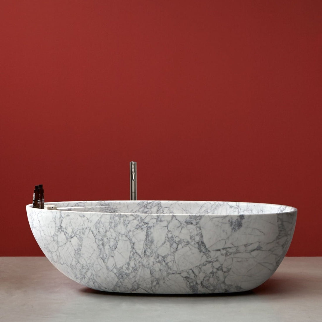 Carrara Marble Solid Bath Tub - Elsa Home And Beauty